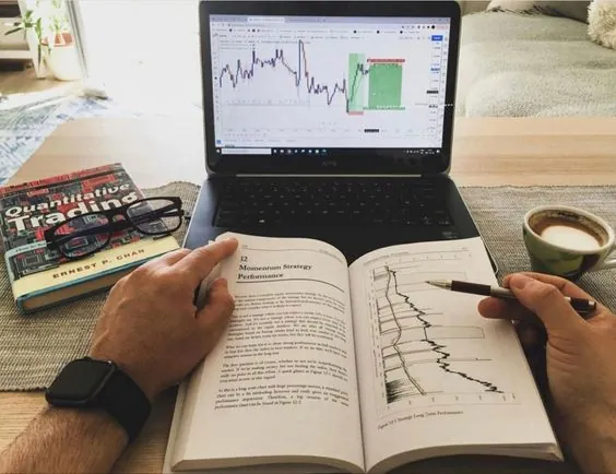 “Claves para Ser un Emprendedor Exitoso"