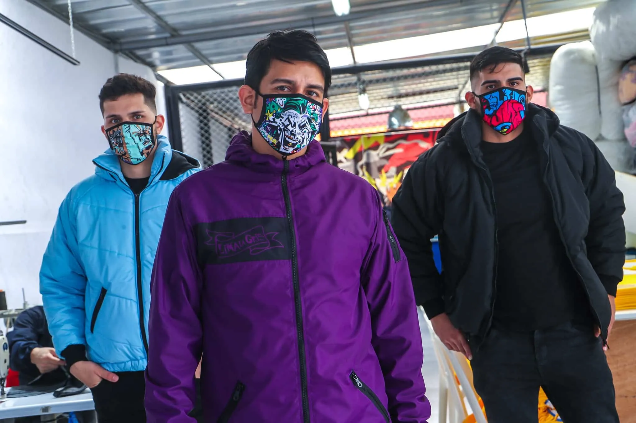 "De Rejas a Moda: El Emprendimiento Transformador de Prendas en Lima"