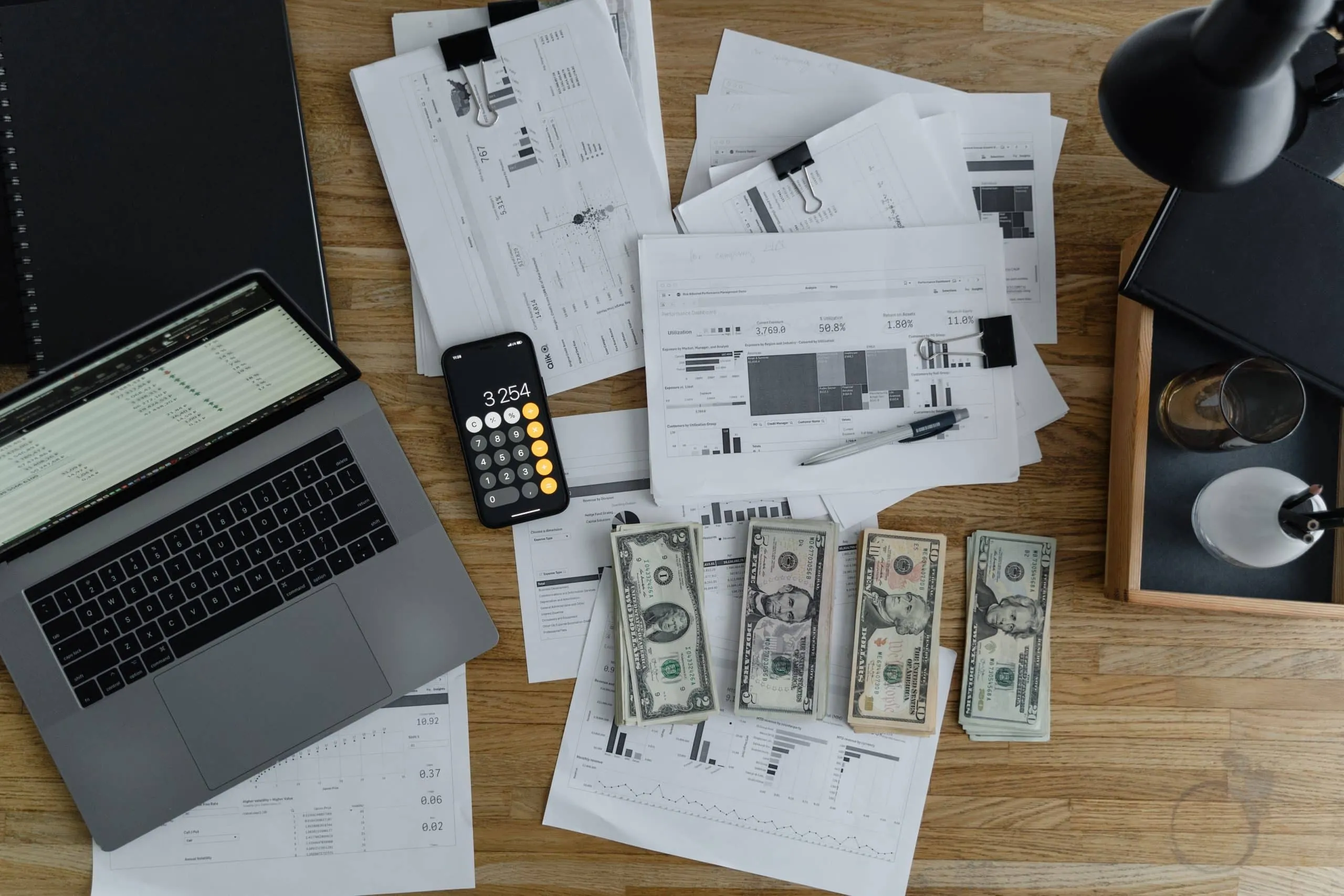 La gran pregunta al comprar un vehículo: ¿Pagar al contado o financiado?