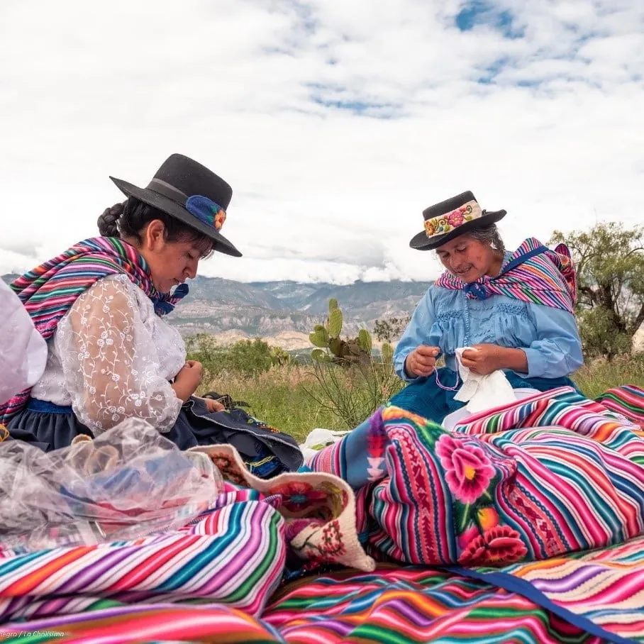 Textiles Artesanales y su Relevancia Cultural